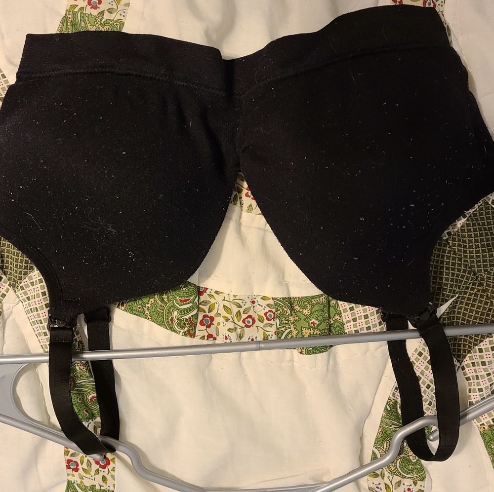 Black maternity bra